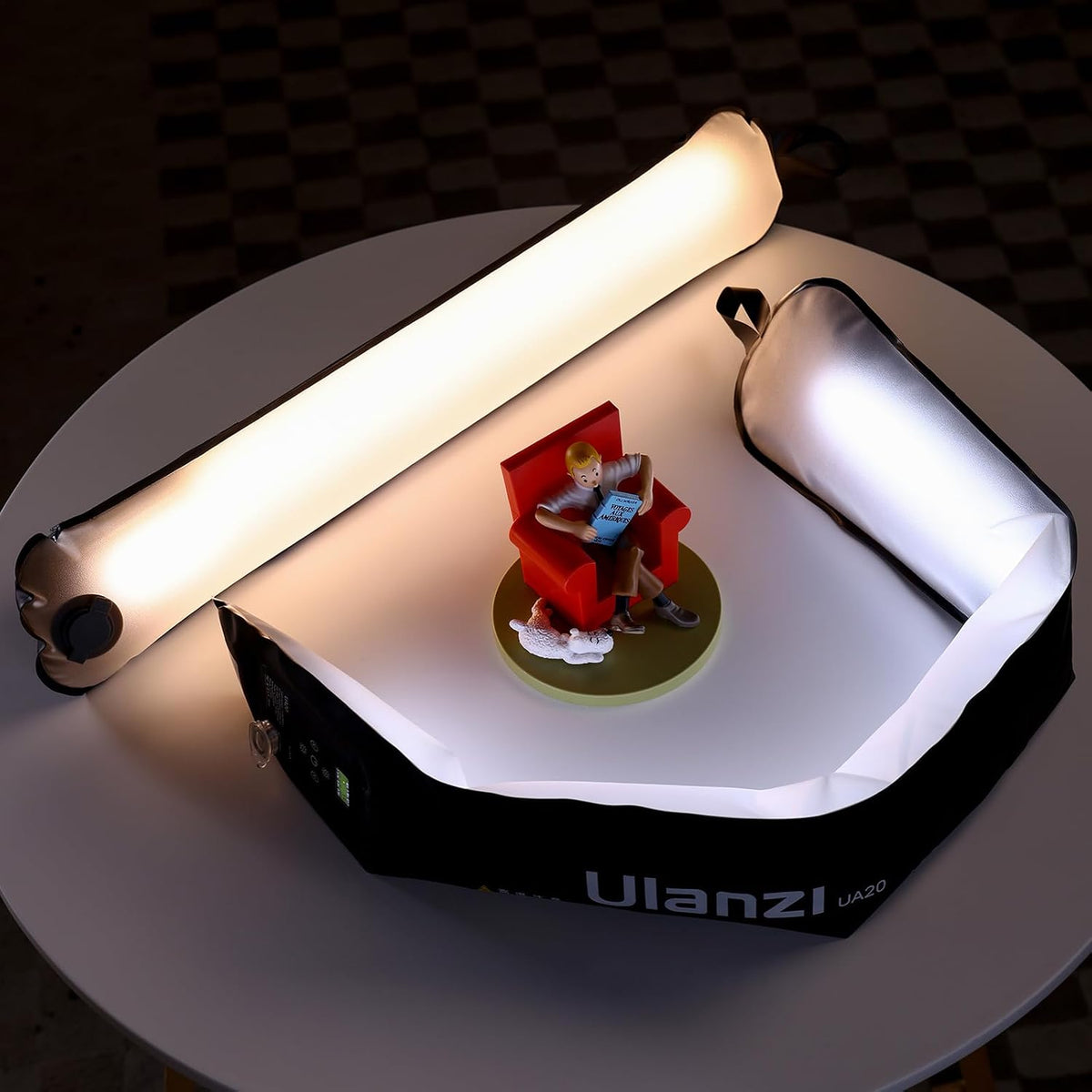 Ulanzi UA12 Bi-Color Inflatable Tube Light, Foldable LED Video Light for Photography, 2700K-6500K, 12W 2500mAh Rechargeable Photography Light Bar 1/4" Mount LED Lighting Wand Stick for Video Shooting – image 3