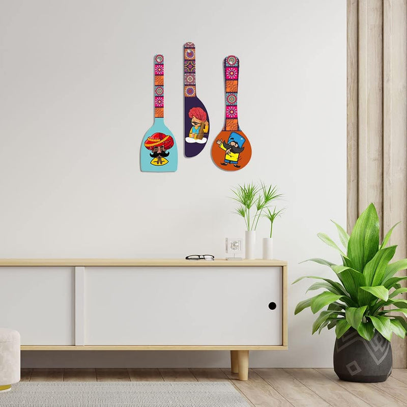 Artvibes Rajasthani Culture Wooden Wall Hanger for Home | Office | Living Room | Gift | Modern Decoration Items | Kitchen Wall Decor | Home Decor Hanging Items (WH_5012N), Set of 3