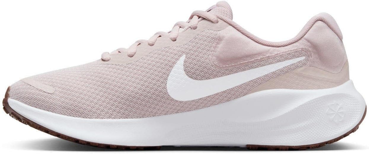 Nike REVOLUTION 7 womens LACED SHOES