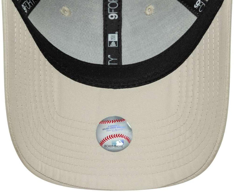 WMNS FLAWLESS 9FORTY NEYYAN STN Womens Caps, LIGHT BEIGE, OSFM