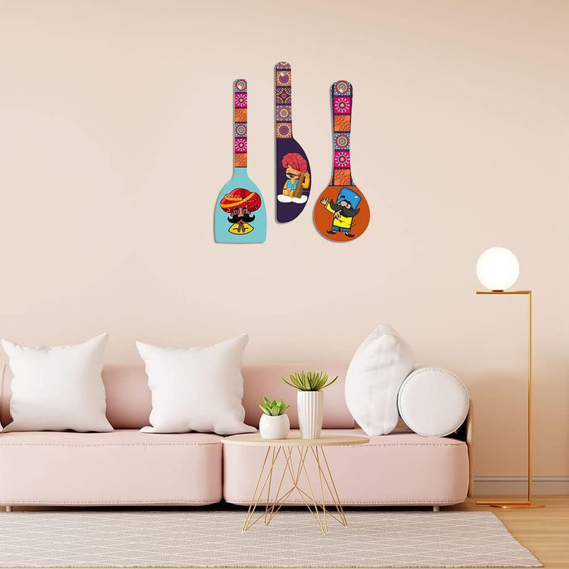 Artvibes Rajasthani Culture Wooden Wall Hanger for Home | Office | Living Room | Gift | Modern Decoration Items | Kitchen Wall Decor | Home Decor Hanging Items (WH_5012N), Set of 3