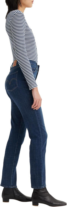 Levi's Women's Classic Straight Jeans