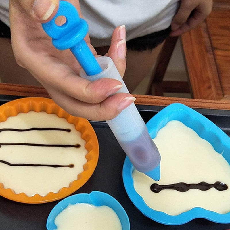 KASTWAVE Silicone Food Writing Pen Cake Decorating Tool, Practical Squeezing Cream Pen Chocolate Cake Decoration Tool with 4 Heads Cookie Icing Piping Pastry Nozzles for Bakery Kitchen 4Pcs