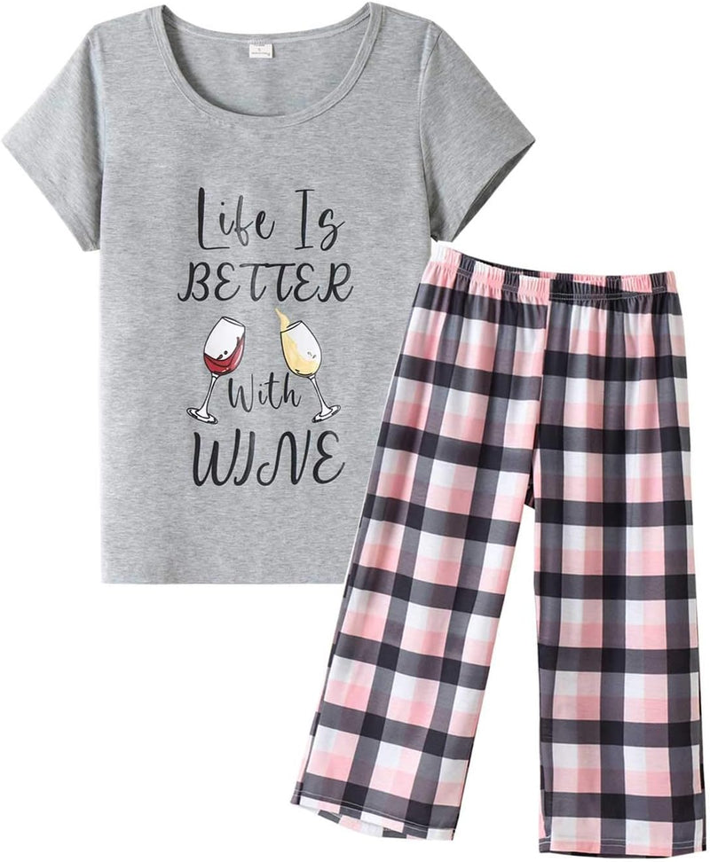 Women's Short Sleeve Tops and Capri Pants Cute Cartoon Print Pajama Sets - Grey