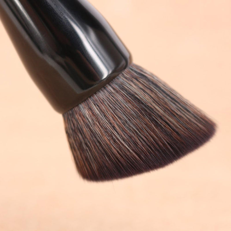 Vela.Yue Angled Powder Foundation Makeup Brush