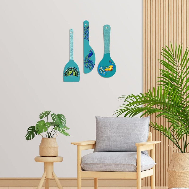 Artvibes Rajasthani Culture Wooden Wall Hanger for Home | Office | Living Room | Gift | Modern Decoration Items | Kitchen Wall Decor | Home Decor Hanging Items (WH_5012N), Set of 3