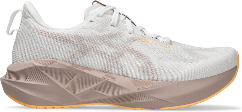 NOVABLAST 5 womens Sneaker