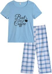 Women's Short Sleeve Tops and Capri Pants Cute Cartoon Print Pajama Sets - Blue - Plaid