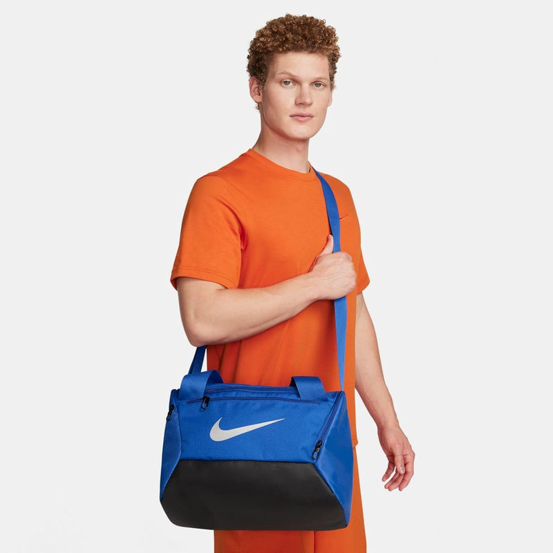 Nike Brsla Xs - 9.5 (25L) Duffel Bags For Mens Game Royal/Black/(Metallic Silver) 1Size