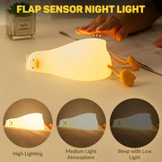 QKTYB Duck Lamp Lying Flat Duck Night Light, Kids Night Lamp with 3 Speed Adjustable Light, Smart Bedside Lamp with Flap Sensor, Silicone Rechargeable Night Warm Light with 30 Minutes Timer
