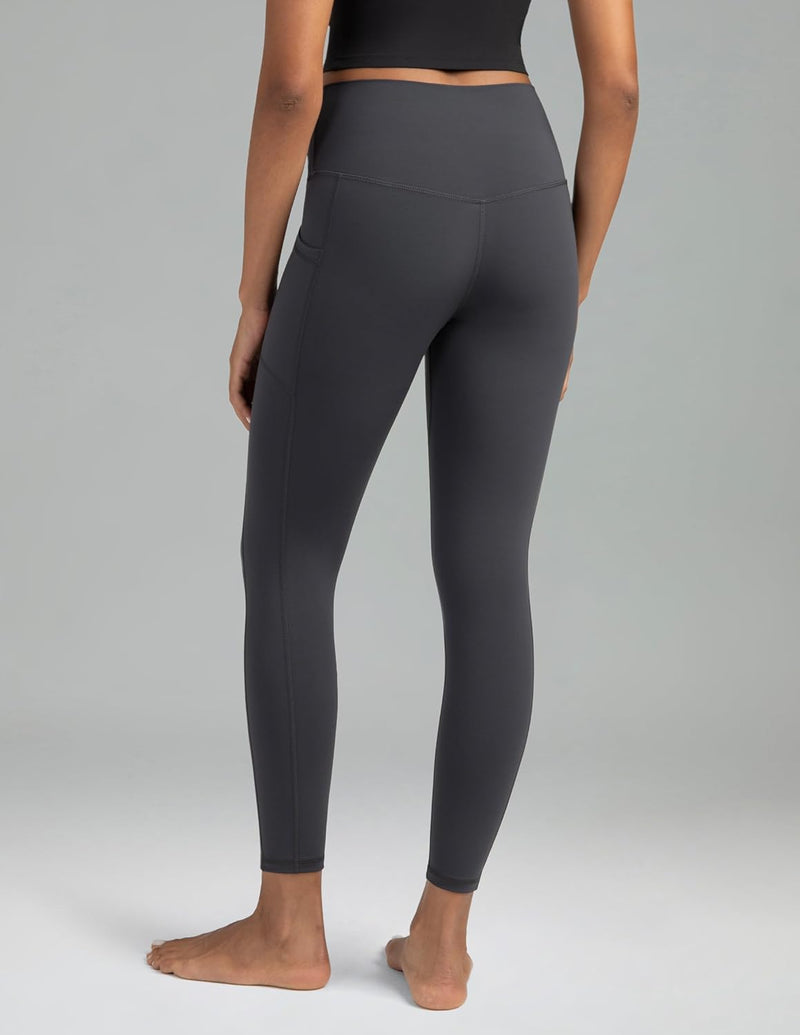 Colorfulkoala Women's High Waisted Tummy Control Workout Leggings 7/8 Length Yoga Pants with Pockets
