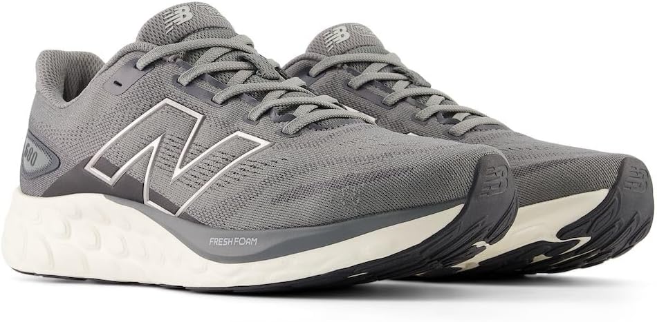 New Balance Fresh Foam 680 V8 mens Running Shoe