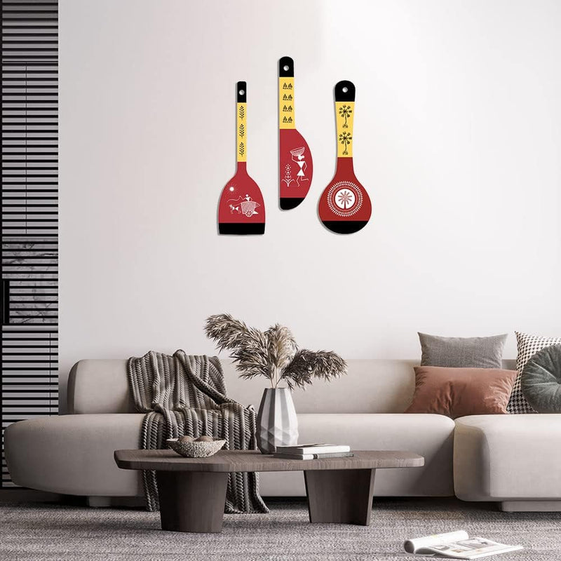 Artvibes Rajasthani Culture Wooden Wall Hanger for Home | Office | Living Room | Gift | Modern Decoration Items | Kitchen Wall Decor | Home Decor Hanging Items (WH_5012N), Set of 3