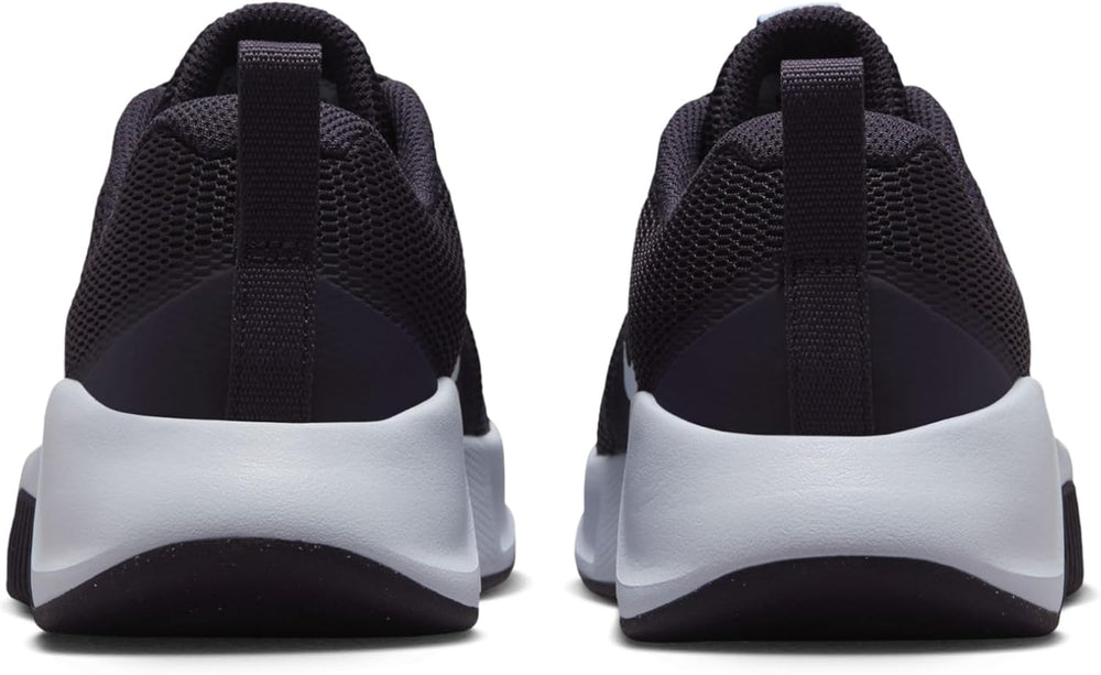 W NIKE MC TRAINER 3 womens Laced Shoes