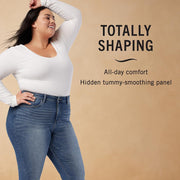Signature by Levi Strauss & Co. Gold womens Curvy Totally Shaping Straight Jeans (Standard and Plus) Jeans