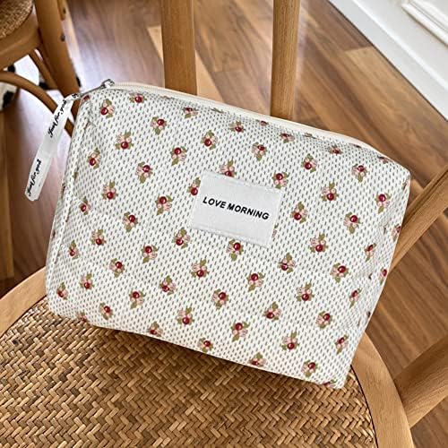 Juoxeepy Cotton Makeup Bag Large Travel Cosmetic Bag Quilted Cosmetic Pouch Coquette Aesthetic Floral Toiletry Bag, A-White, 10x5.9x5.3in