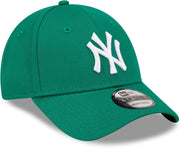 New York Yankees MLB League Essential Green 9Forty Adjustable Women's Cap - GREEN