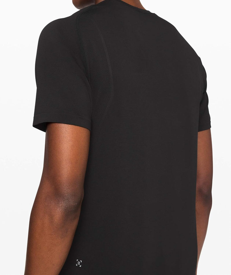 Lululemon Mens Metal Vent Tech Short Sleeve Shirt