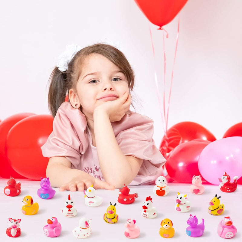 Haooryx 20Pcs Summer Beach Rubber Duckies Float Bathtub Ducky Swimming Pool Toys Summer Theme Novelty Funny Squeeze Ducks for Kids Birthday Party Favors Prize Rewards Baby Shower Bath Toys Decoration