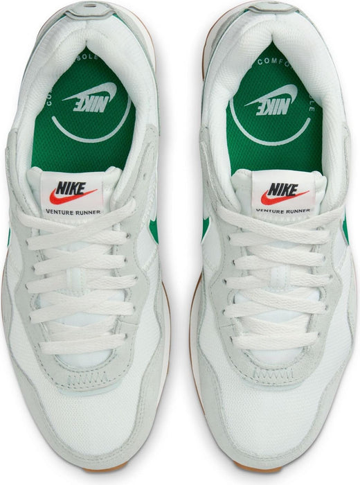 NIKE Women's WMNS Venture Runner