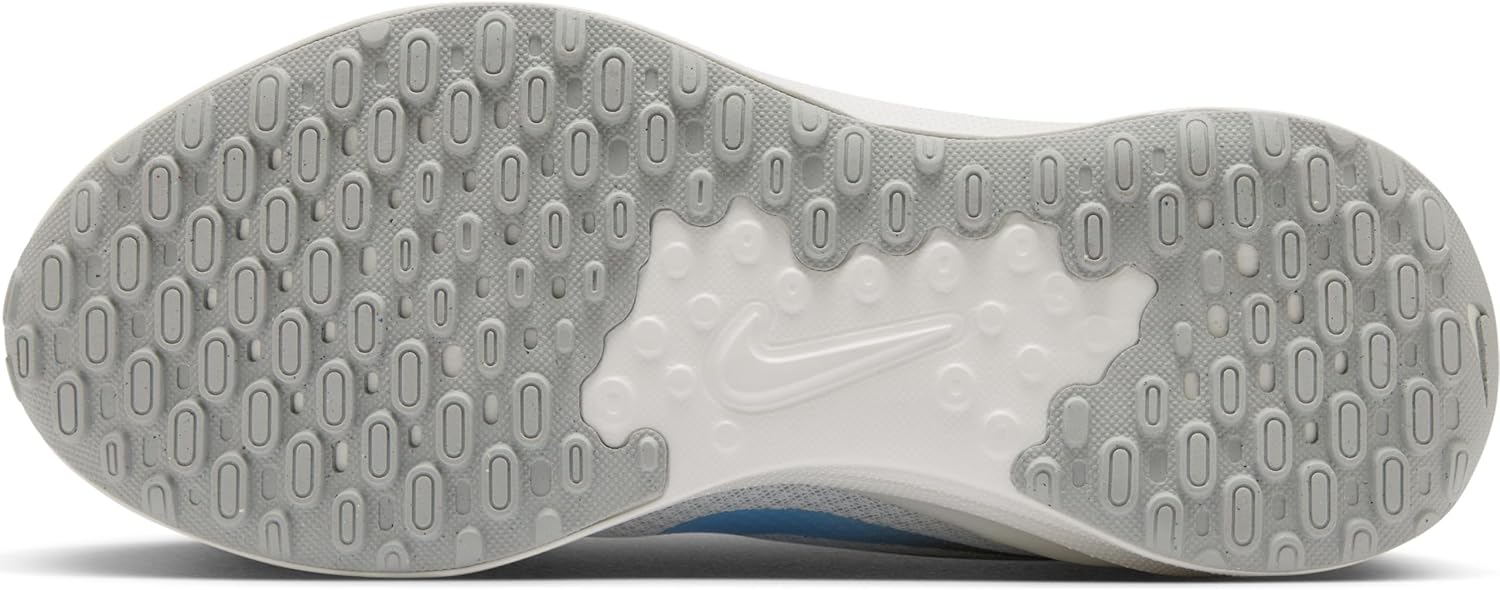 Nike REVOLUTION 7 womens LACED SHOES