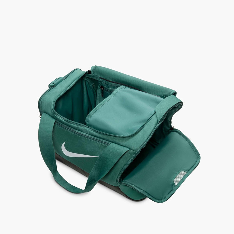 Nike Brsla Xs Duff - 9.5 (25L) Duffel Bags For Unisex Bicoastal/Black/(White) One Size