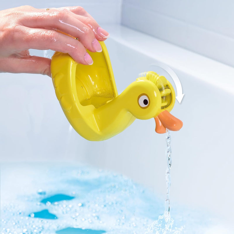 TOMY Toomies Peppa Pig Peppa and Duck Bath Float - Peppa Water Squirter Bath Toy and Duck Pourer Float with Water Wheel - Officially Licensed Peppa Pig Toys - Baby Bath Toys for +18 Months, Small