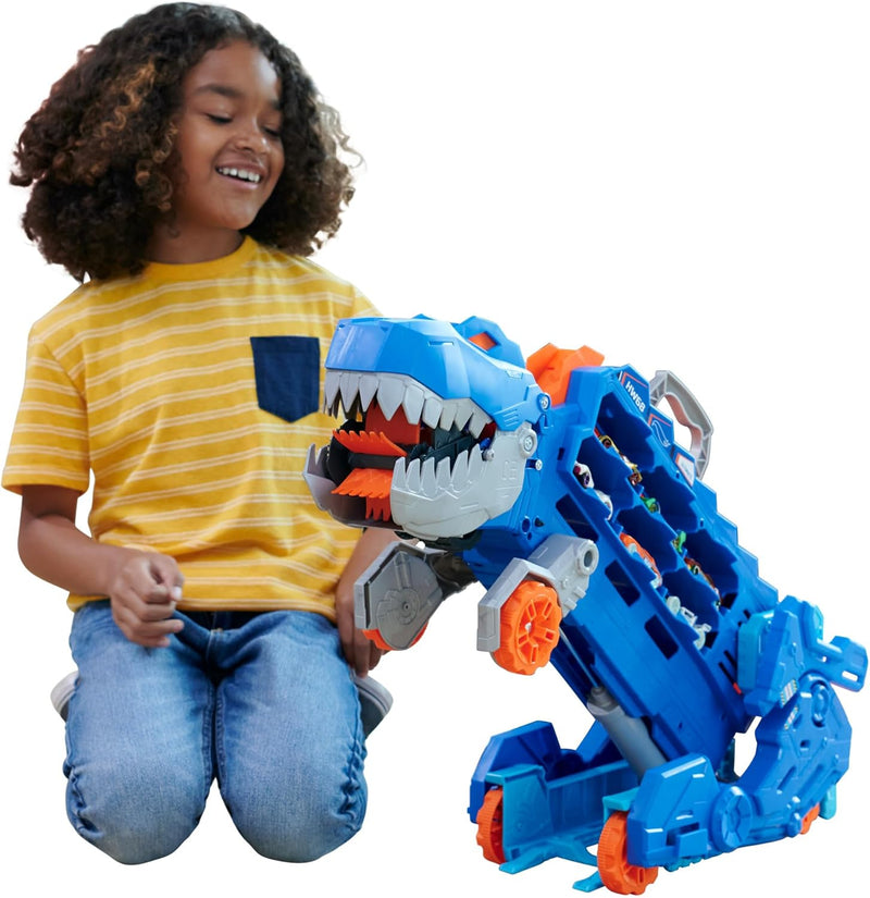 Hot Wheels Shark Chomp Transporter Playset with One 1:64 Scale Car for Kids 4 to 8 Years Old - Ultimate