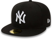 New York Yankees MLB League Essential Soft Grass 9Forty Adjustable Cap - 800 Black