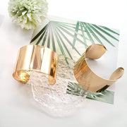 2pcs Gold Cuff Bracelets, Chunky Bracelet for Women, Opening Bracelets, High-Grade Metal Bracelet, C-Shaped Adjustable Polished, Daily Versatile for Women, Open Wide Wire Bangle Bracelets