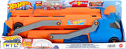 Hot Wheels Shark Chomp Transporter Playset with One 1:64 Scale Car for Kids 4 to 8 Years Old - ECL