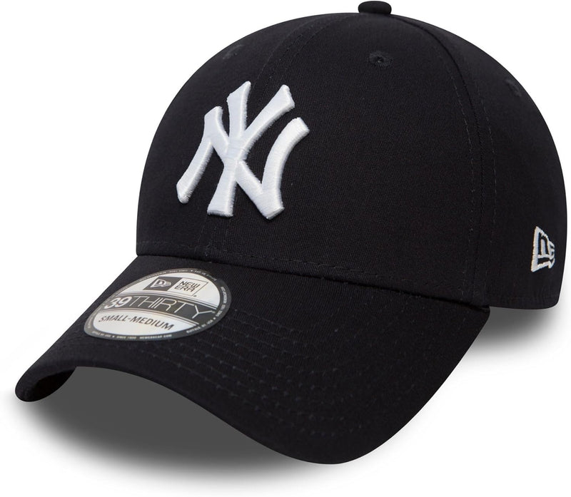 New York Yankees MLB League Essential Soft Grass 9Forty Adjustable Cap - L-XL Navy