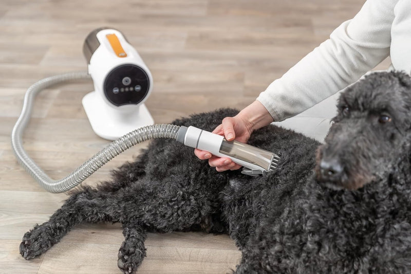 Trixie Clipper Set with Fur Vacuum for Dogs & Cats - WHITE