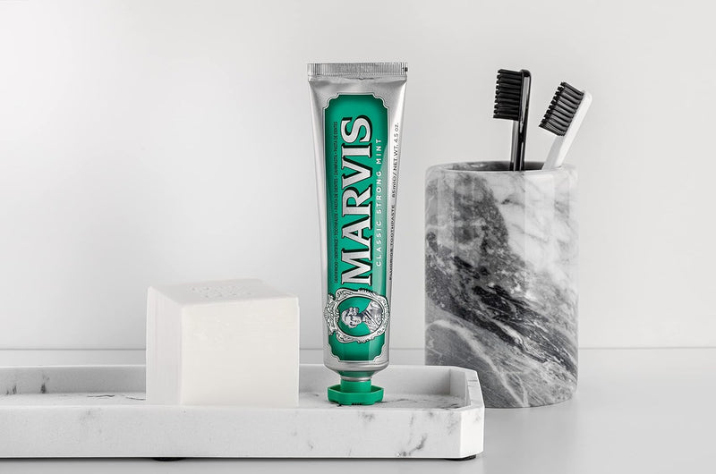 Marvis Whitening Mint Toothpaste With Xylitol 85ml/4.4oz