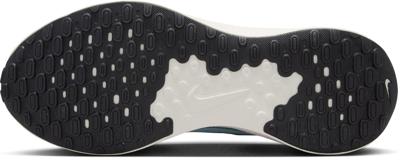 Nike REVOLUTION 7 womens LACED SHOES