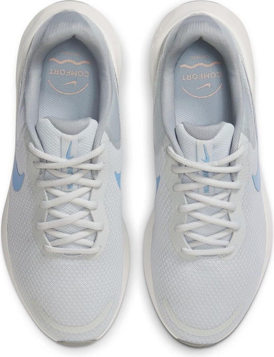 Nike REVOLUTION 7 womens LACED SHOES