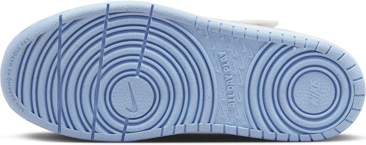 NIKE Boy's Court Borough Low Recraft Sneaker