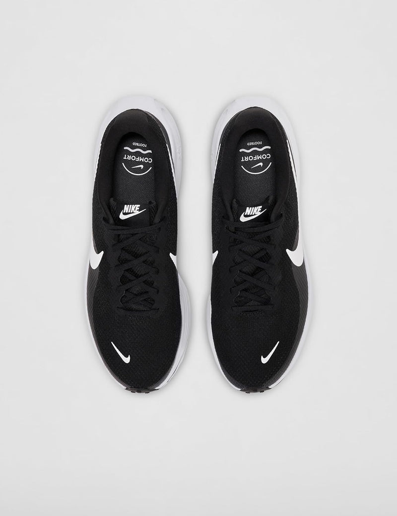 Nike Revolution 8 mens LACED SHOES