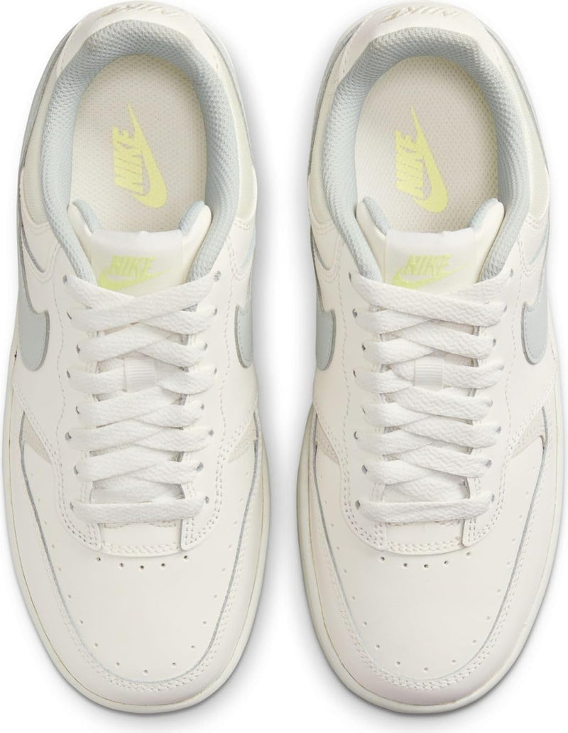 Nike Women's Gamma Force Sneaker