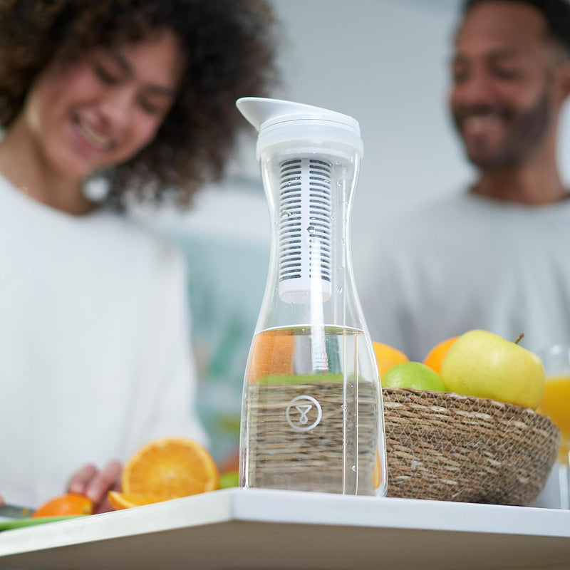 TAPP Water - PitcherPro Glass Filter Jug that Filters Limescale and 80+ Contaminants Jugs White 1.45 L of Filtered Water. TP-N101