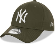 New York Yankees MLB League Essential Soft Grass 9Forty Adjustable Cap - S-M New York Yankees #34751