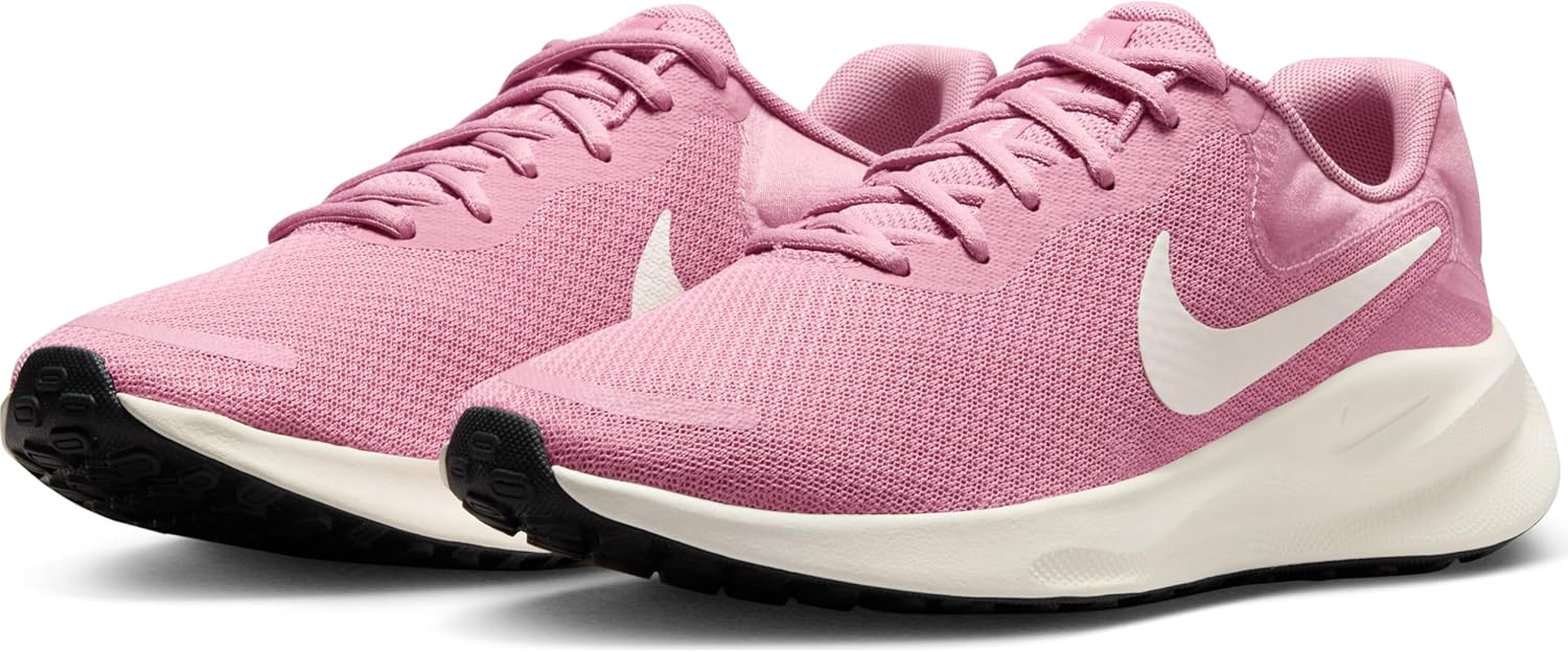 Nike REVOLUTION 7 womens LACED SHOES
