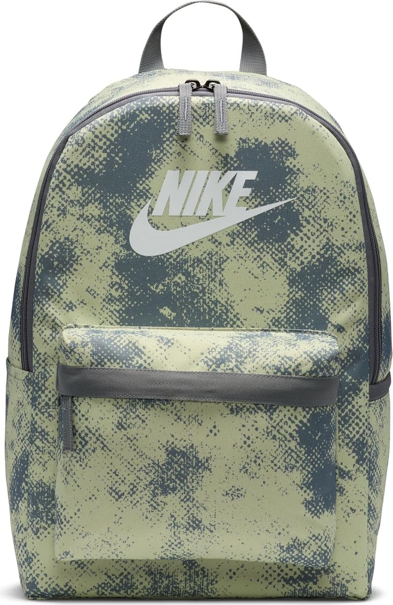 NIKE HERITGE -RORSCHACH BACKPACK for UNISEX OneSize OLIVE AURA/SMOKE GREY/(SUMMIT WHITE)