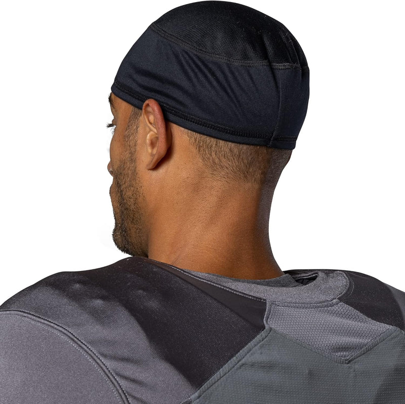 Under Armour unisex-adult Unisex Football Skull & Wave Cap Under Armour Unisex Football Skull & Wave Cap (pack of 1)