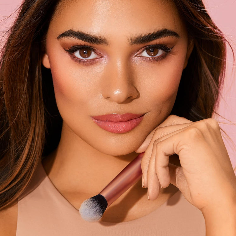 REAL TECHNIQUES Seamless Complexion Makeup Brush, Four Foundation, Primer, And Moisturizer, Makeup & Skincare Face Brush, Streakfree And Natural Finish, Orange, 1 Count