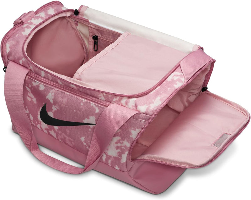 NIKE BRSLA XS - 9.5 AOP SP25 DUFFEL BAGS for UNISEX OneSize ELEMENTALPINKELEMENTALPINK(BLACK)