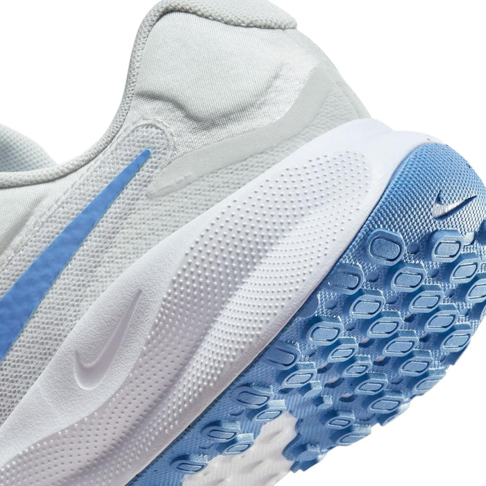Nike REVOLUTION 7 womens LACED SHOES