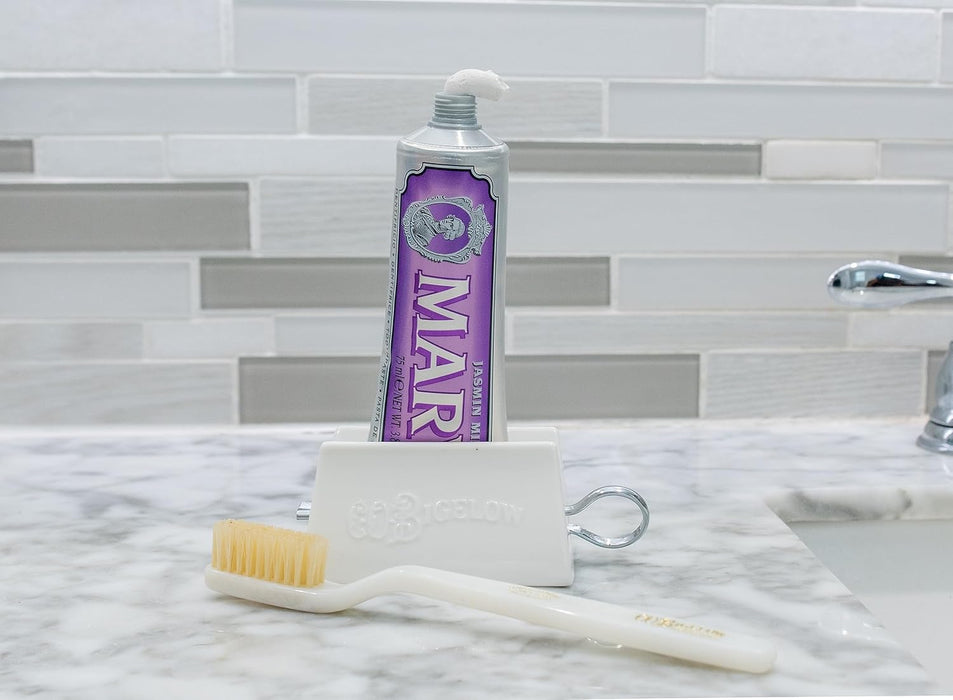 Marvis Whitening Mint Toothpaste With Xylitol 85ml/4.4oz