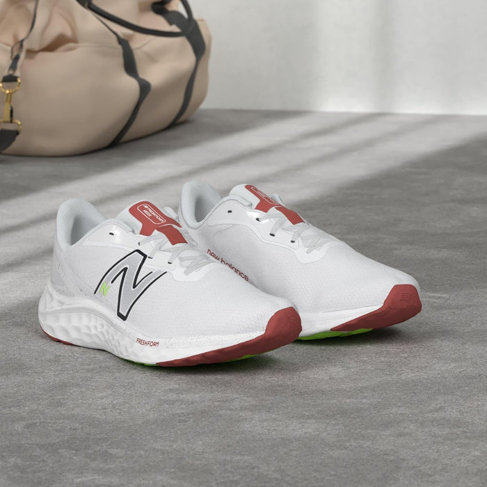 New Balance ARISHI mens Shoes