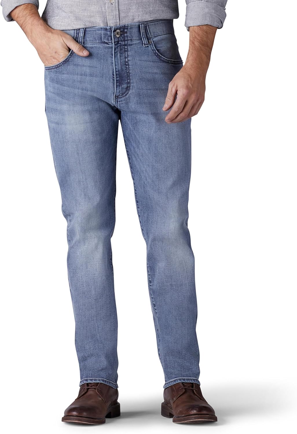 Men's Extreme Motion Straight Taper Jean – image 12